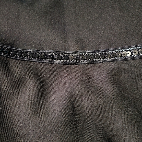 🏷1/$15, 2/$20, 3/$27 Reitmans skirt - Picture 4 of 4